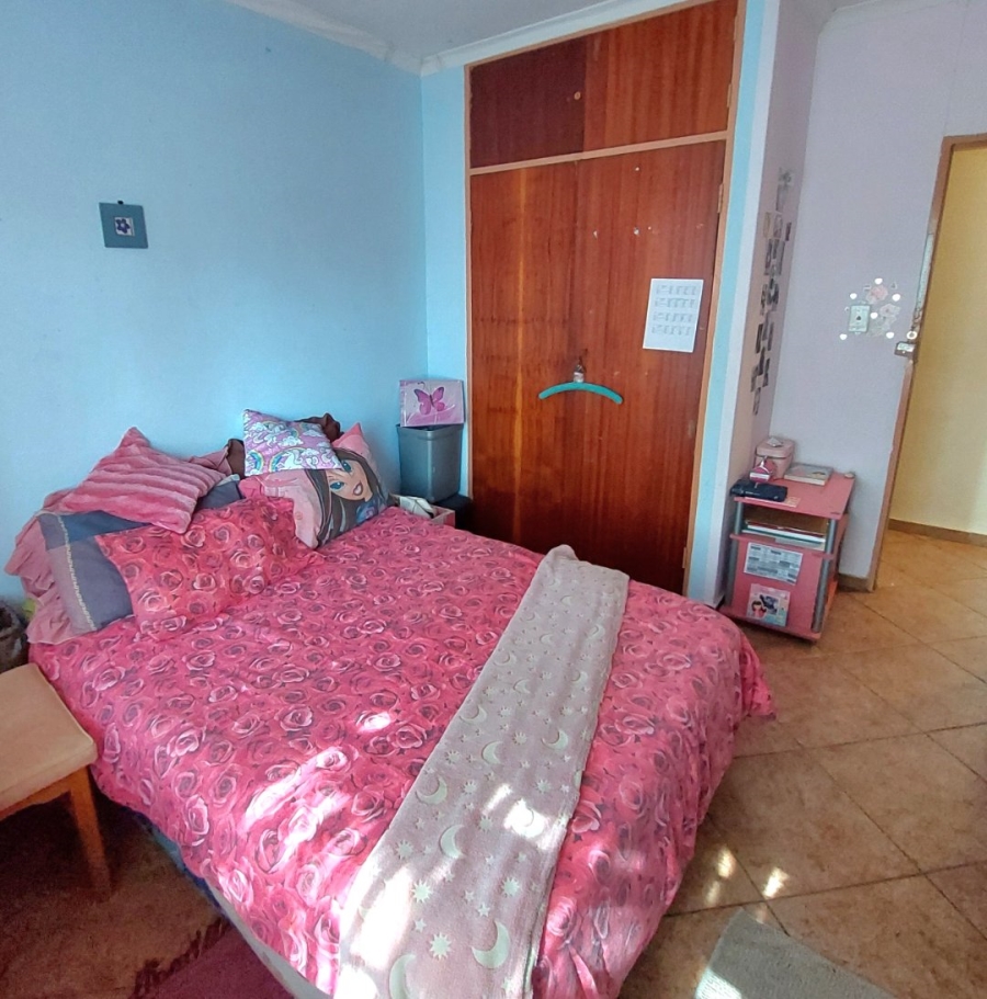 3 Bedroom Property for Sale in Mamogaleskraal AH North West